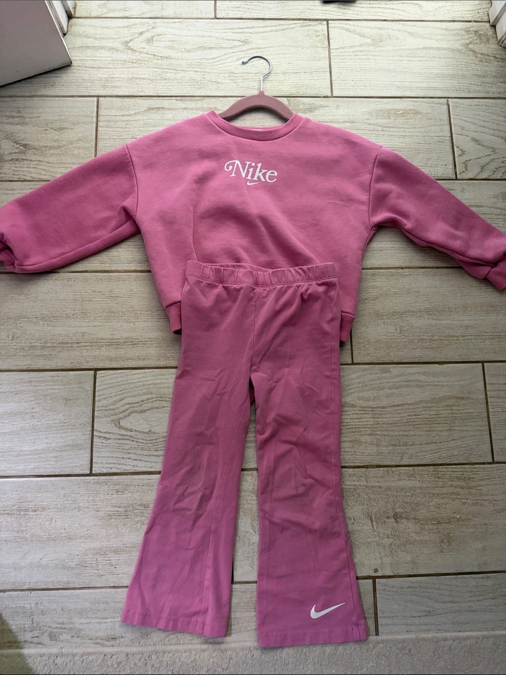Nike Girls Pink Two-Piece Set 4T